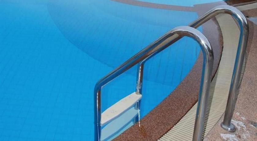 فندق ريفر سيتي موكداهان المظهر الخارجي الصورة